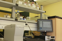 Bioanalizador 2100 de Agilent Technologies para análise de ADN, ARN e proteínas