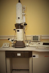 Microscopio de transmisión Modelo: JEOL JEM 1010